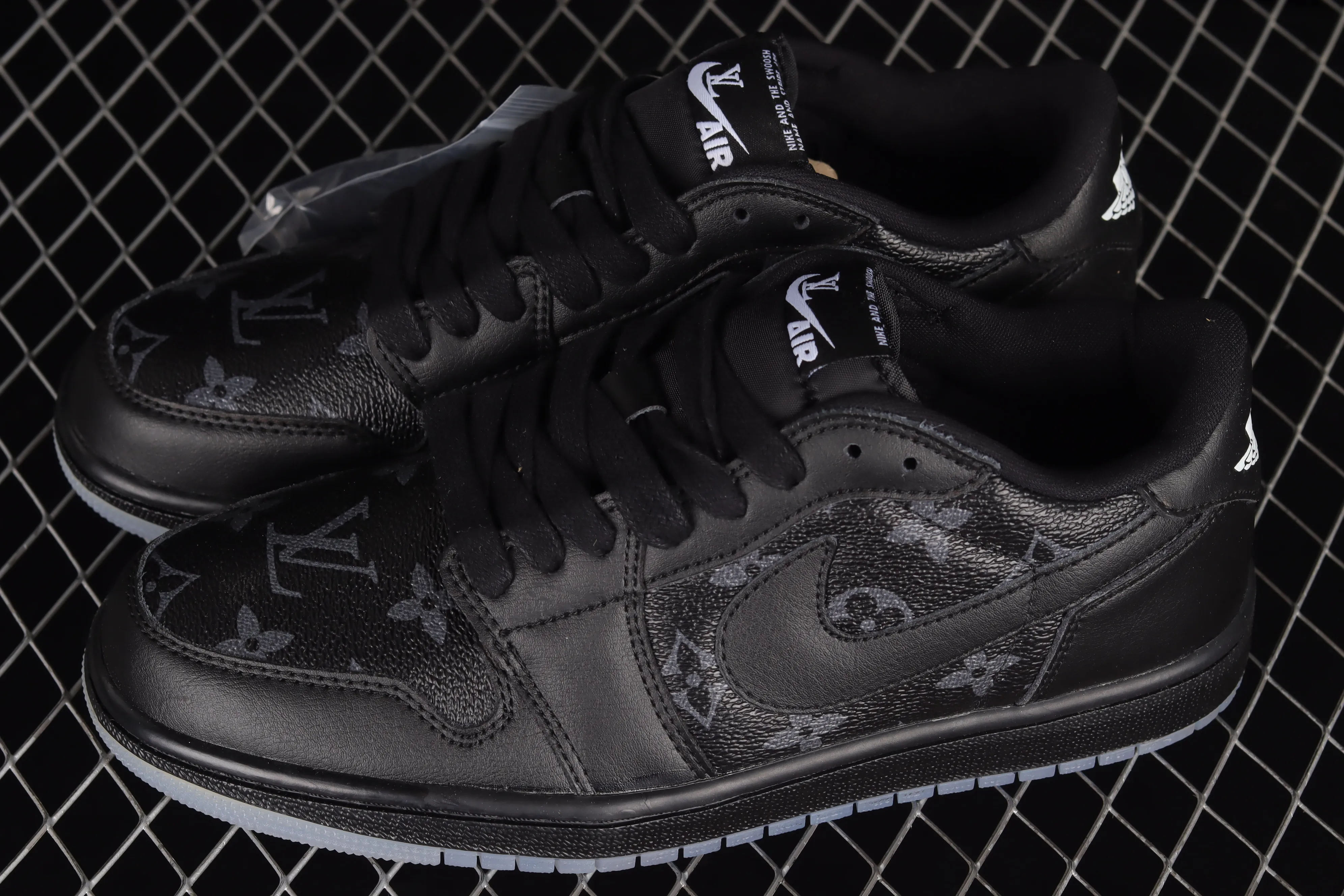 All categories Air Jordan Jordan series basketball shoes Air Jordan 1 Low Donkey brand x Air Jordan 1 AJ1 Joe 1 customized version low-top retro cultural basketball shoes CQ4277-003